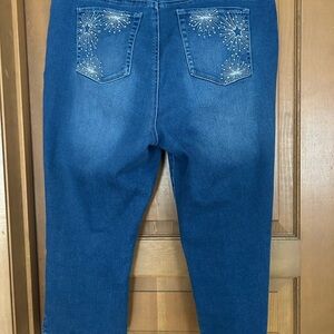 CAPRIS by Style & Co. Blue Denim Embellished Capris Size 16W